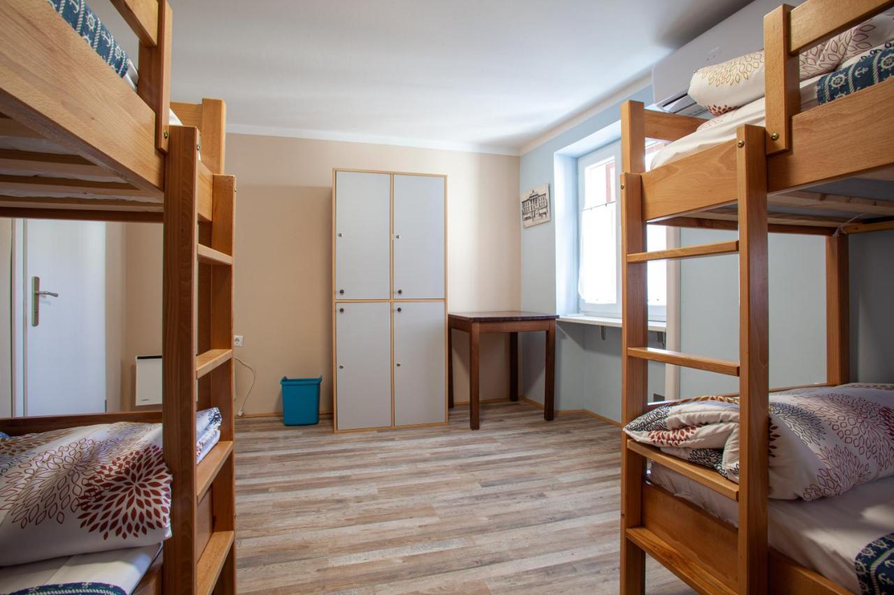 Hostel Adriatic Piran (Adults Only) المظهر الخارجي الصورة