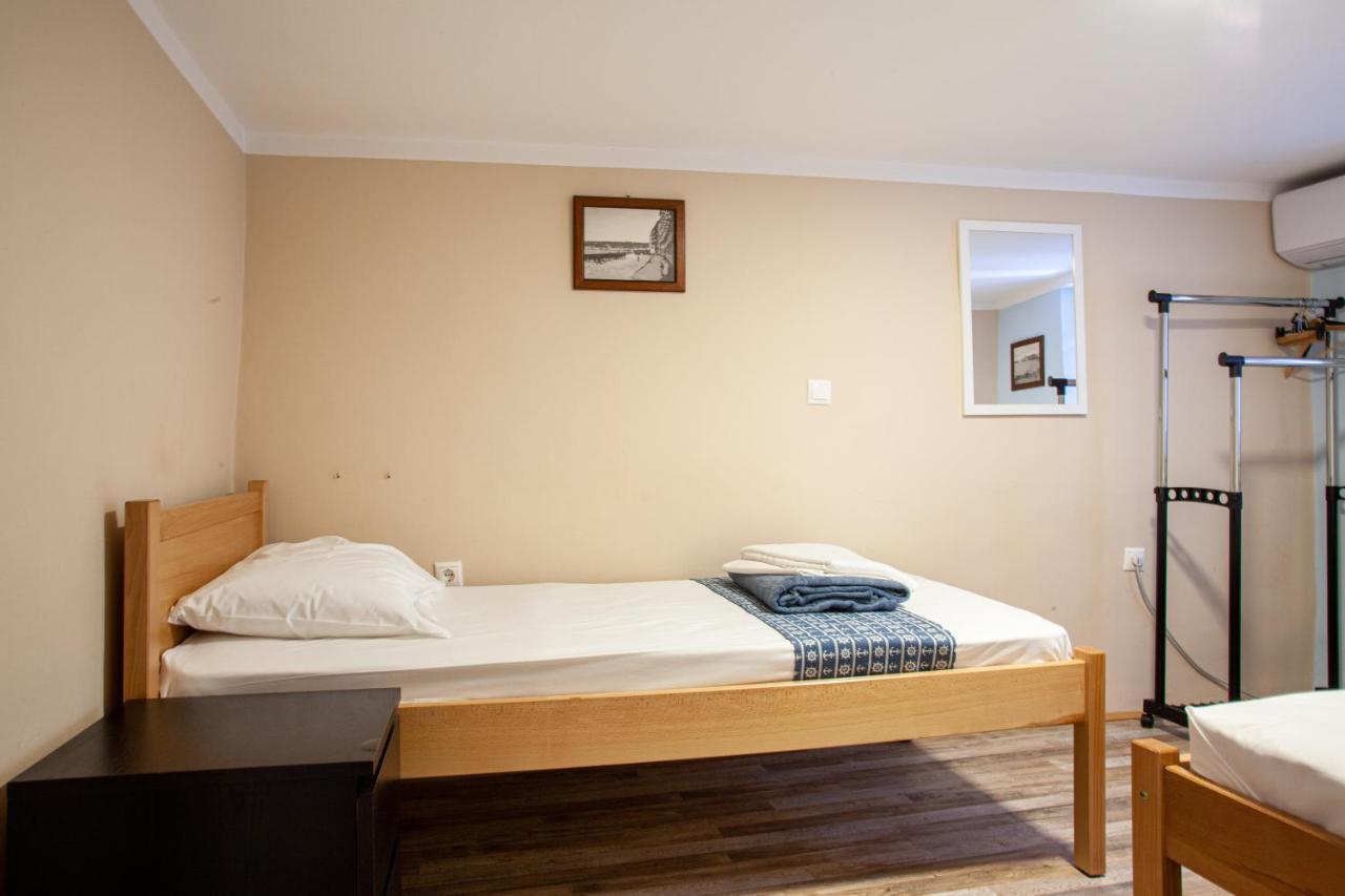 Hostel Adriatic Piran (Adults Only) المظهر الخارجي الصورة