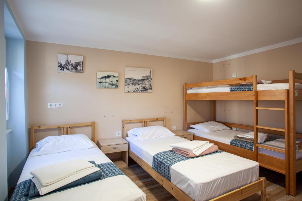 Hostel Adriatic Piran (Adults Only) المظهر الخارجي الصورة
