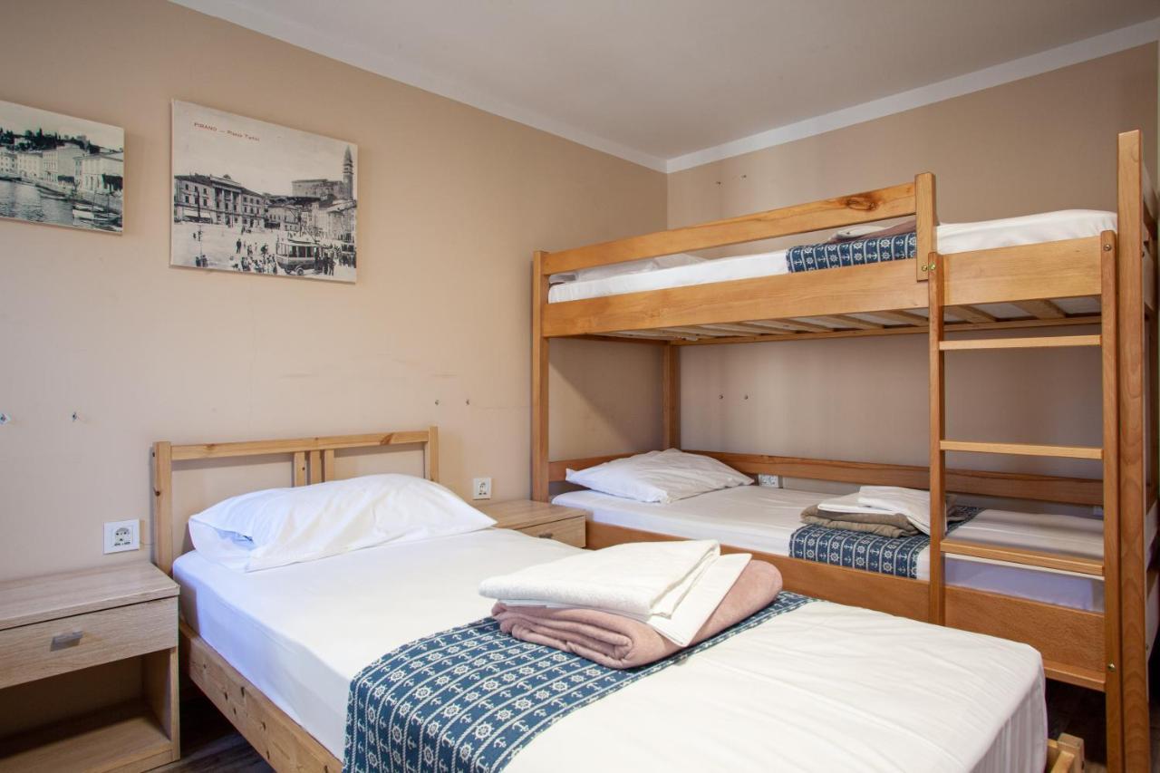 Hostel Adriatic Piran (Adults Only) المظهر الخارجي الصورة