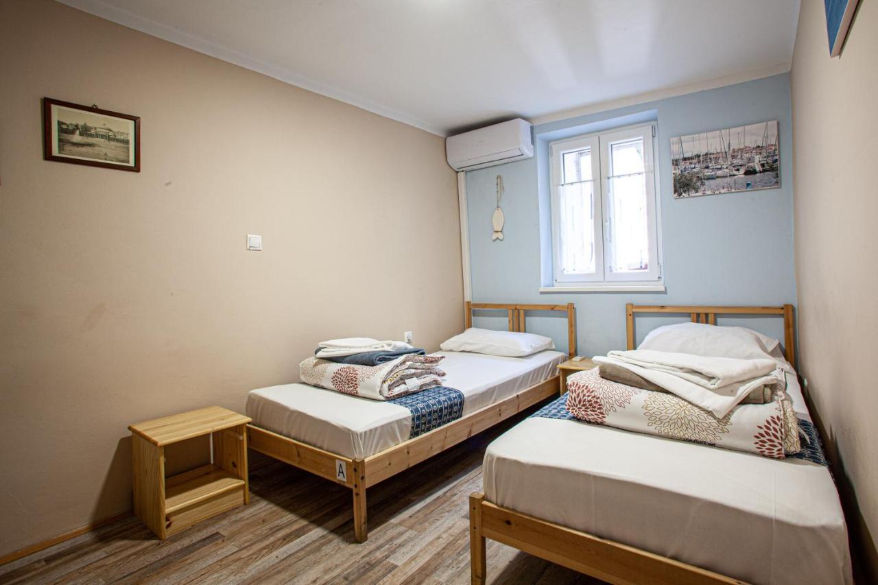 Hostel Adriatic Piran (Adults Only) المظهر الخارجي الصورة