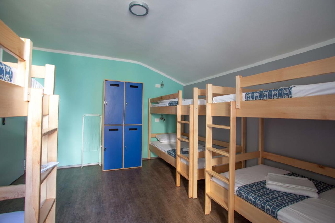 Hostel Adriatic Piran (Adults Only) المظهر الخارجي الصورة