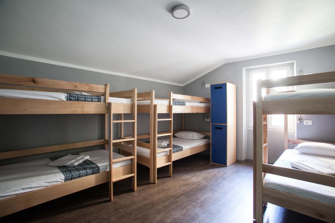 Hostel Adriatic Piran (Adults Only) المظهر الخارجي الصورة