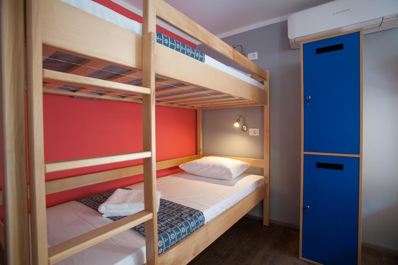 Hostel Adriatic Piran (Adults Only) المظهر الخارجي الصورة