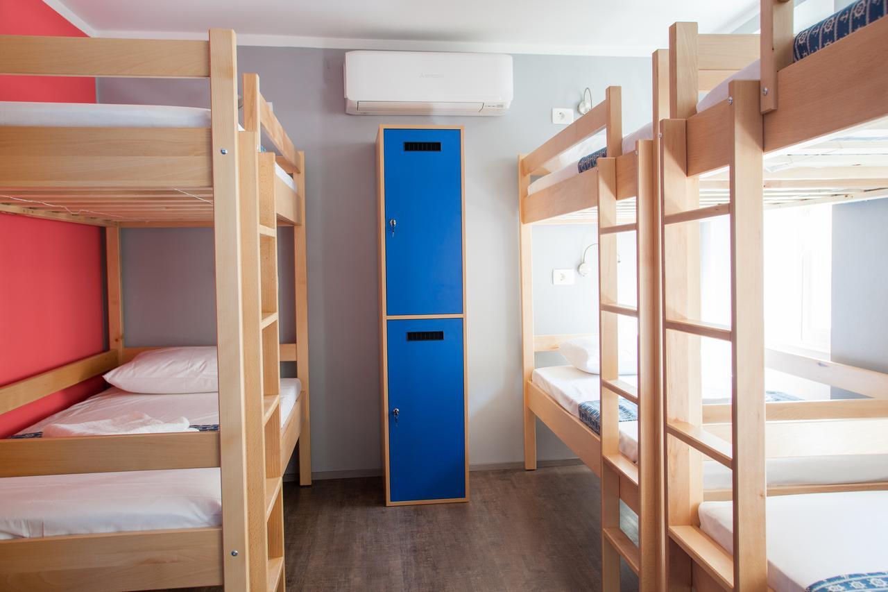 Hostel Adriatic Piran (Adults Only) المظهر الخارجي الصورة